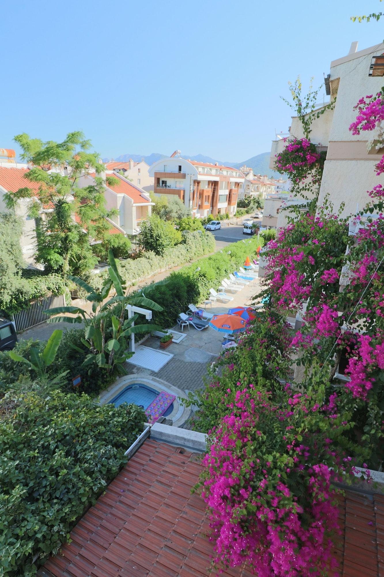 Erdenhan Apart Hotel Marmaris Exterior photo